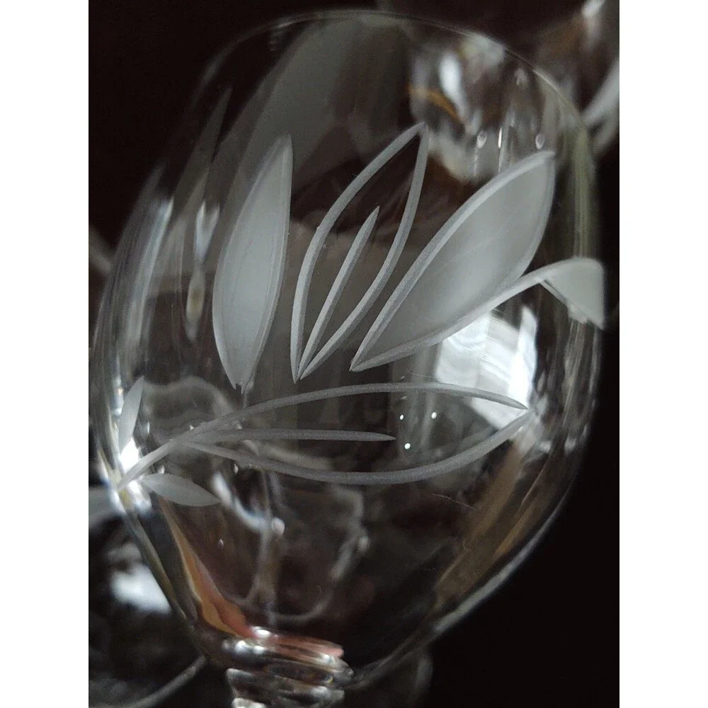 Spiegelau Blown Bavarian Cut Crystal  Etched Leaf Mid-Century Wine Glasses SPI57